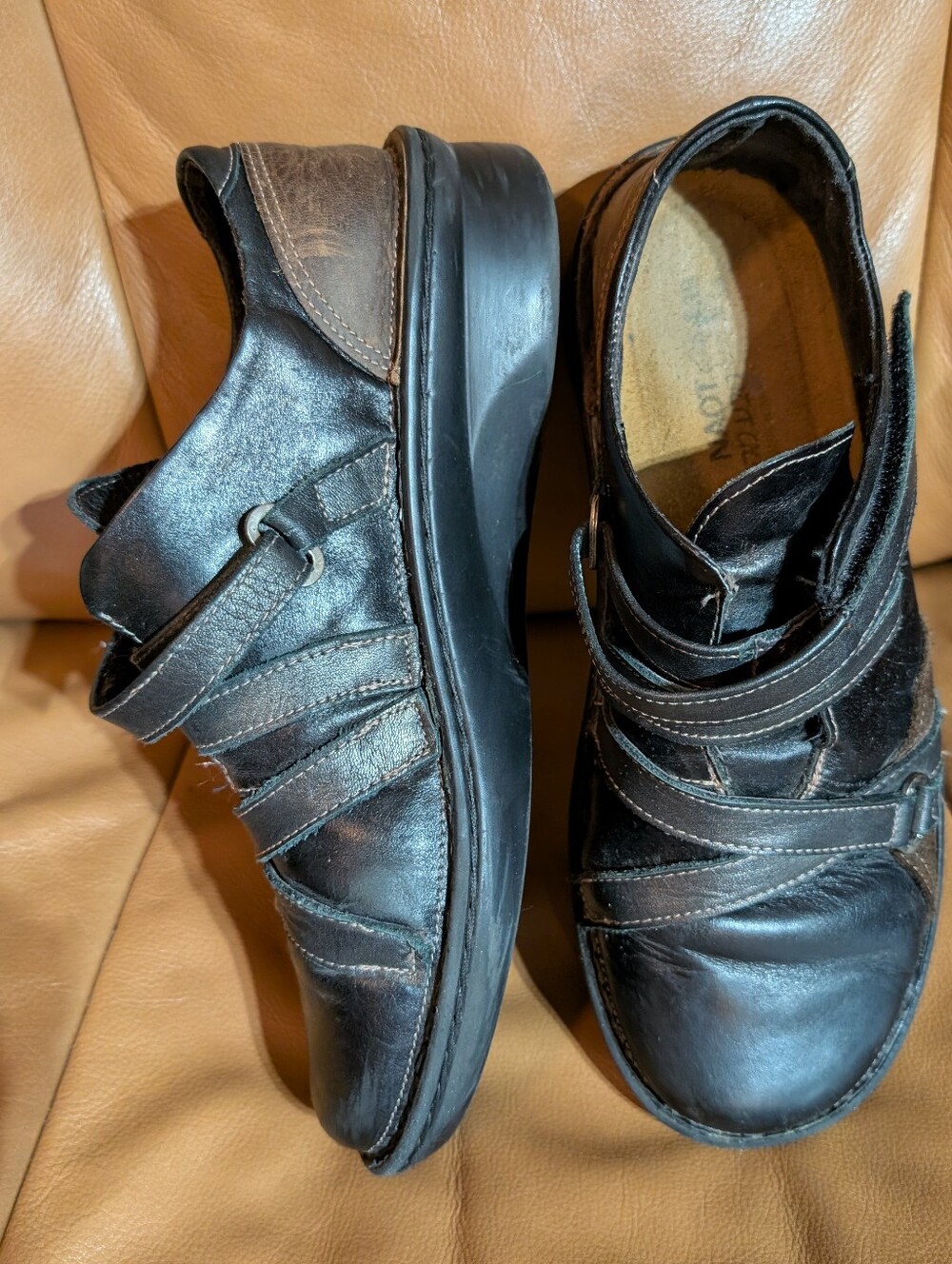 Naot Mambo strapped loafer